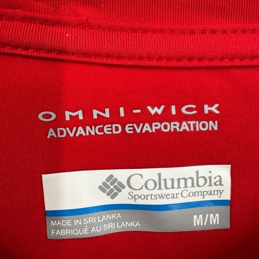 Columbia Diamond Peak Short Sleeve Shirt Red sz M Activewear Omni Wick NWT